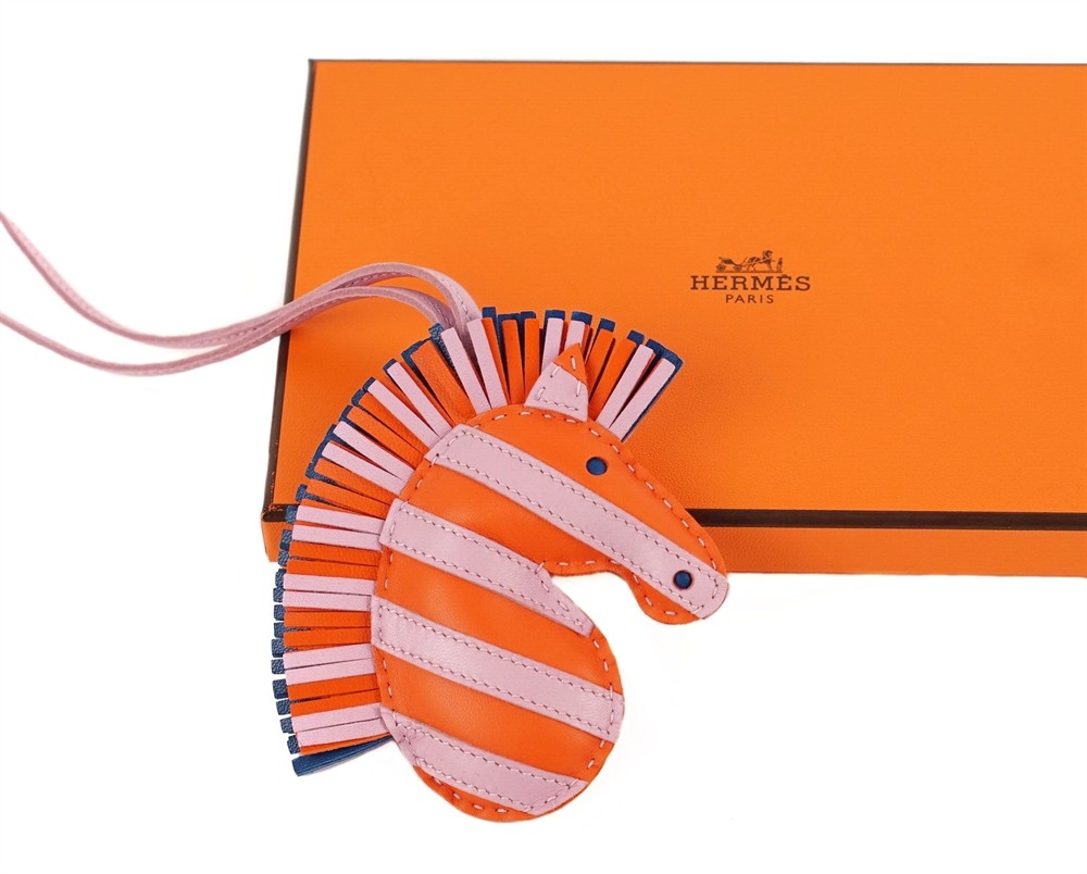 ANHÄNGER - HERMÈS GEEGEE SAVANNAH ORANGE