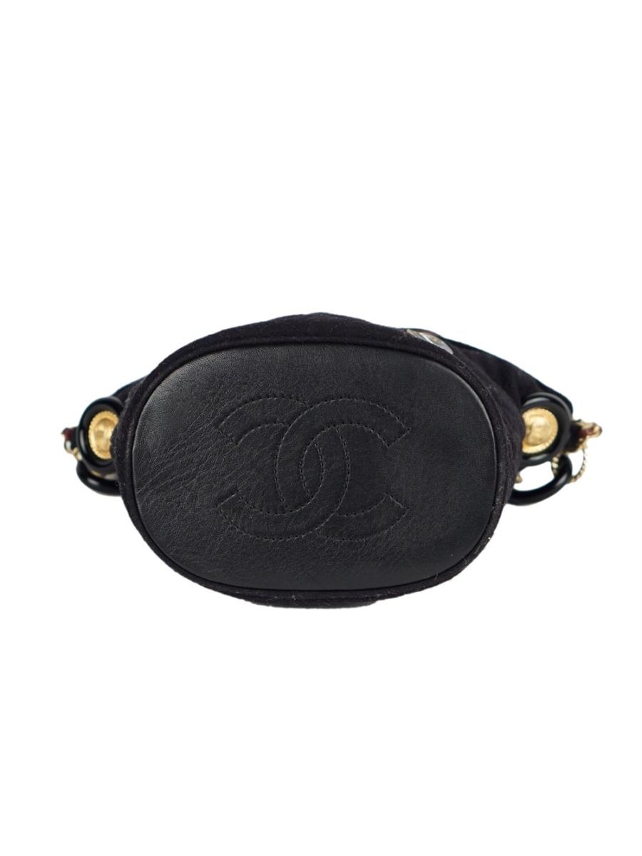 SCHULTERTASCHE - CHANEL CHARM BUCKET PARIS-HAMBURG